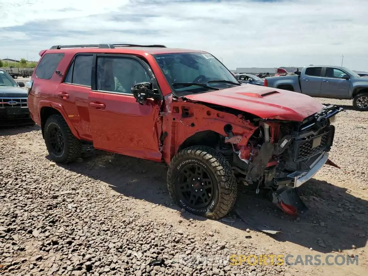 4 fotografías del automóvil dañado JTERU5JR8P6189795 TOYOTA 4RUNNER 2023