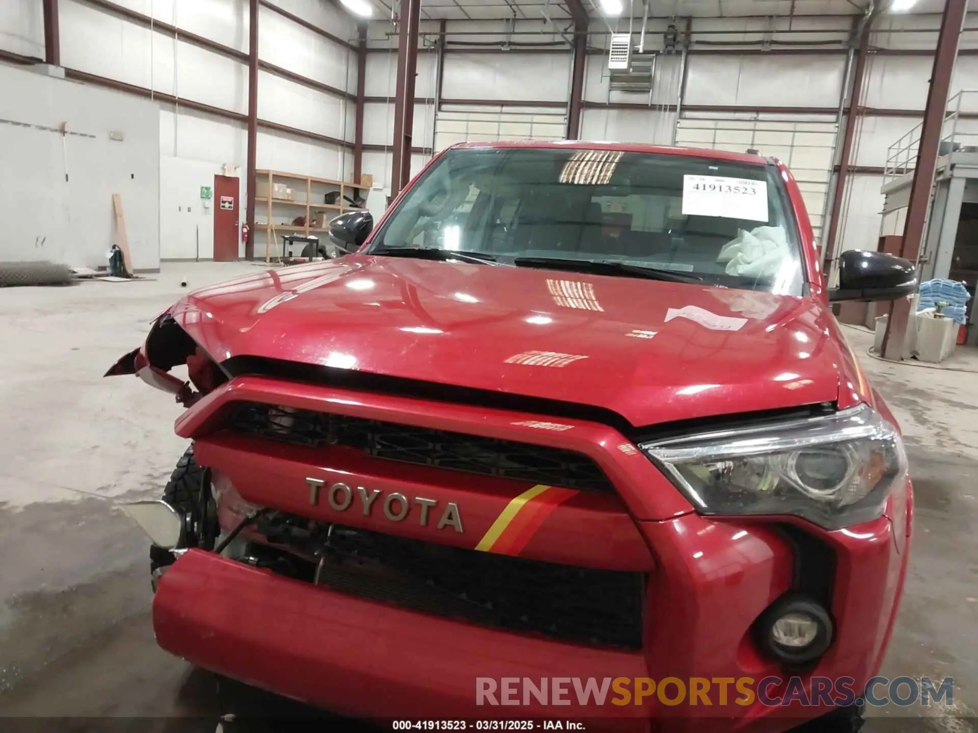 12 fotografías del automóvil dañado JTEUU5JR3P6153667 TOYOTA 4RUNNER 2023