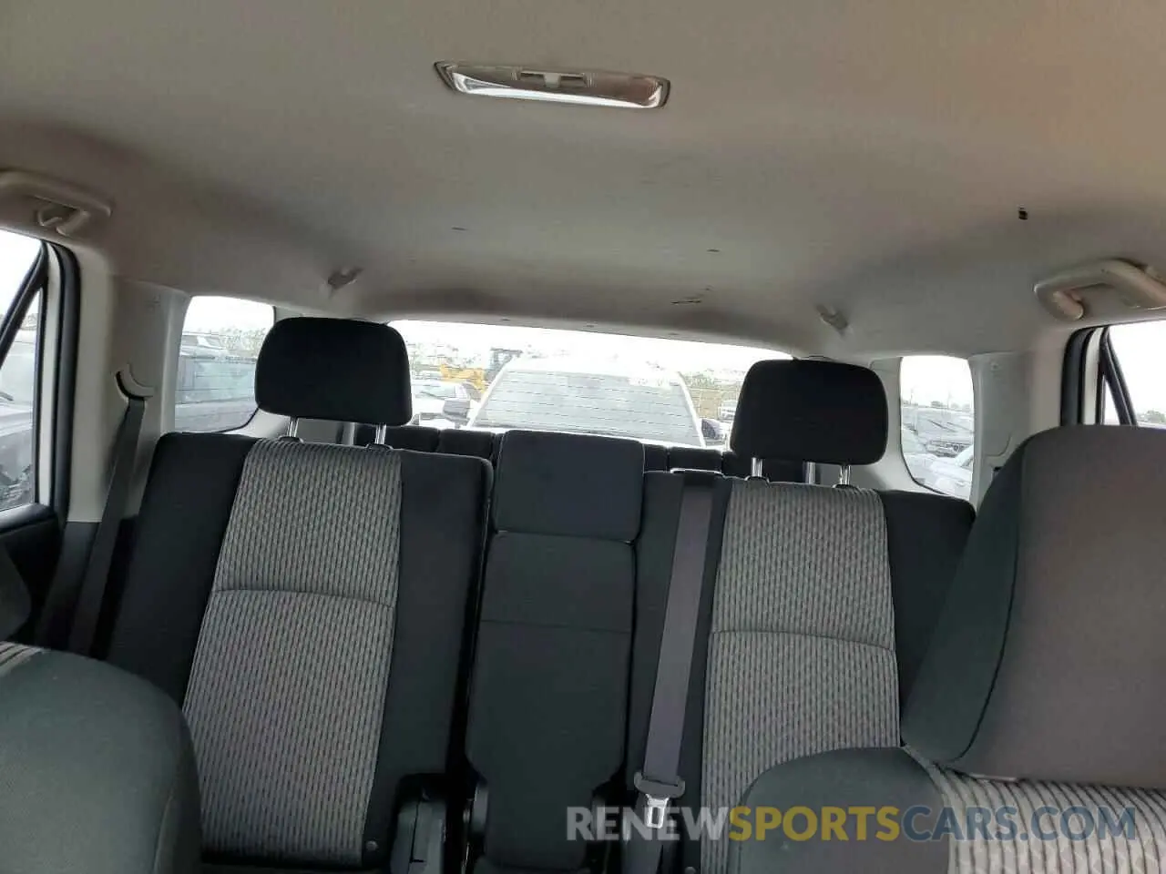 10 fotografías del automóvil dañado JTEEU5JR2R5305922 TOYOTA 4RUNNER 2024