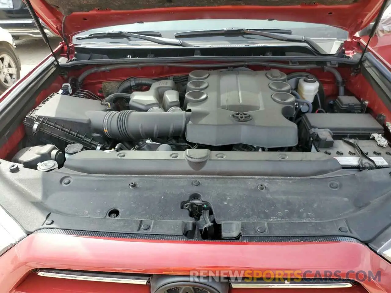 12 fotografías del automóvil dañado JTEEU5JR2R5308853 TOYOTA 4RUNNER 2024