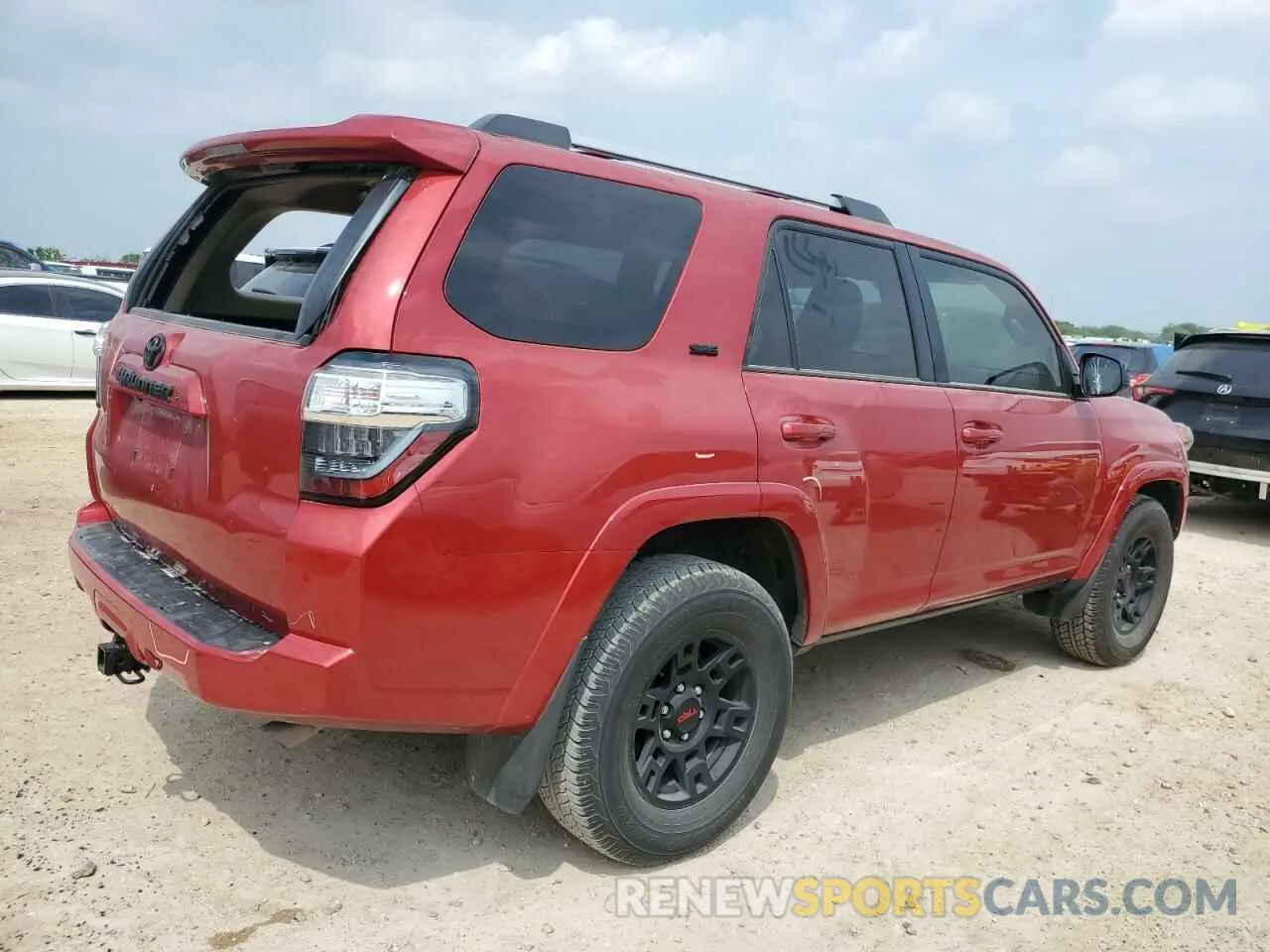 3 fotografías del automóvil dañado JTEEU5JR2R5308853 TOYOTA 4RUNNER 2024
