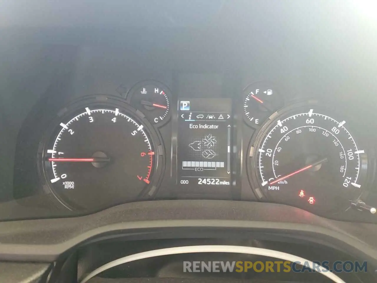 9 fotografías del automóvil dañado JTEEU5JR5R5309429 TOYOTA 4RUNNER 2024