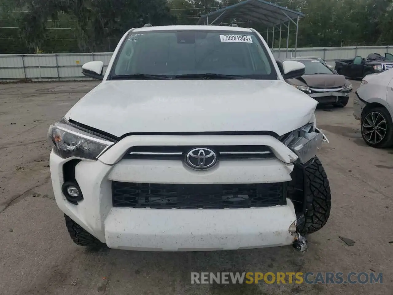 5 fotografías del automóvil dañado JTEEU5JR6R5311724 TOYOTA 4RUNNER 2024