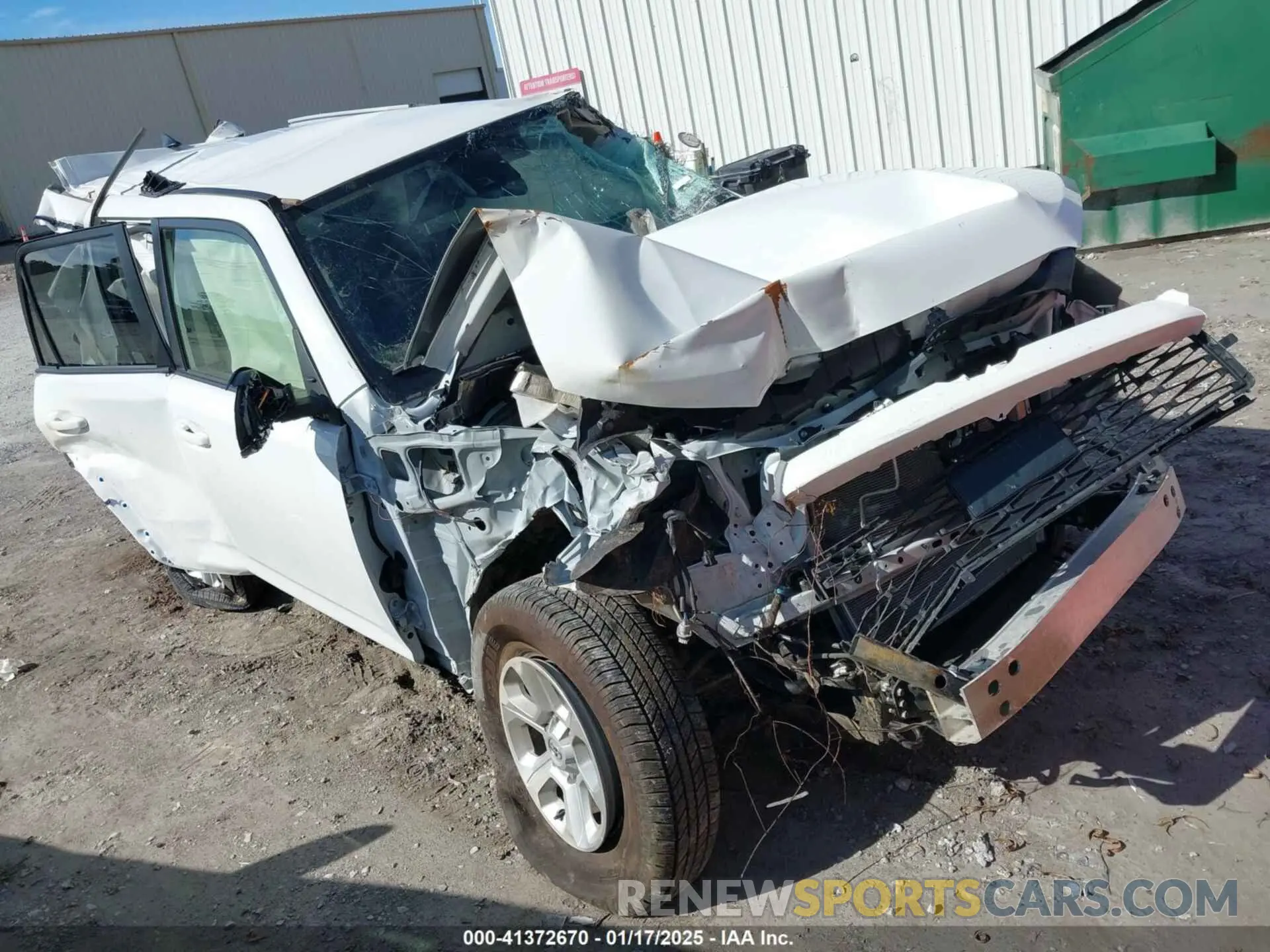 1 fotografías del automóvil dañado JTEEU5JR9R5310924 TOYOTA 4RUNNER 2024