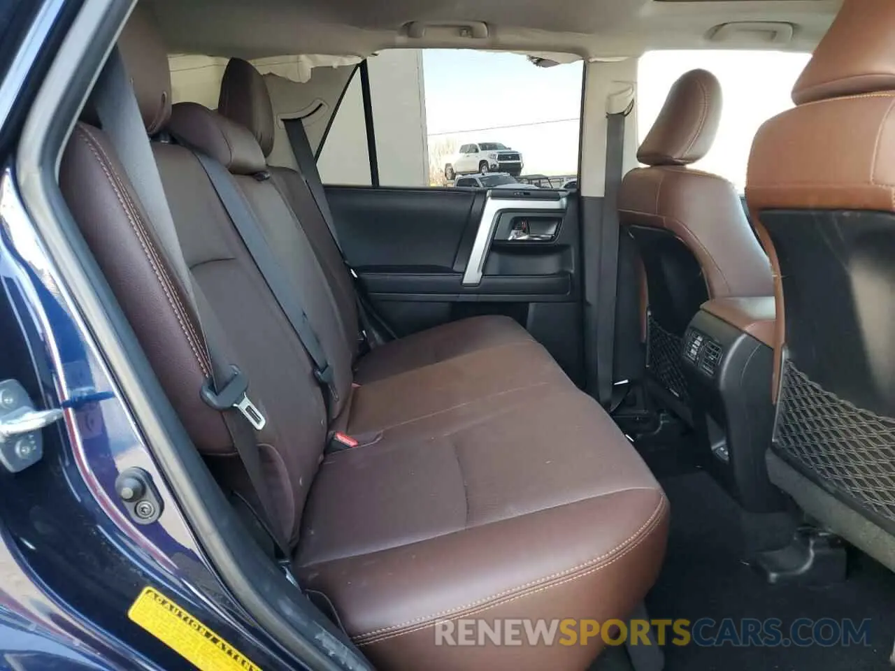 11 fotografías del automóvil dañado JTEKU5JR2R6222648 TOYOTA 4RUNNER 2024