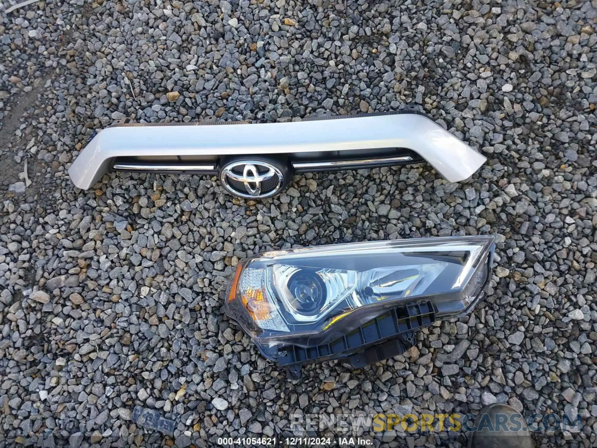 12 fotografías del automóvil dañado JTEKU5JR2R6224819 TOYOTA 4RUNNER 2024