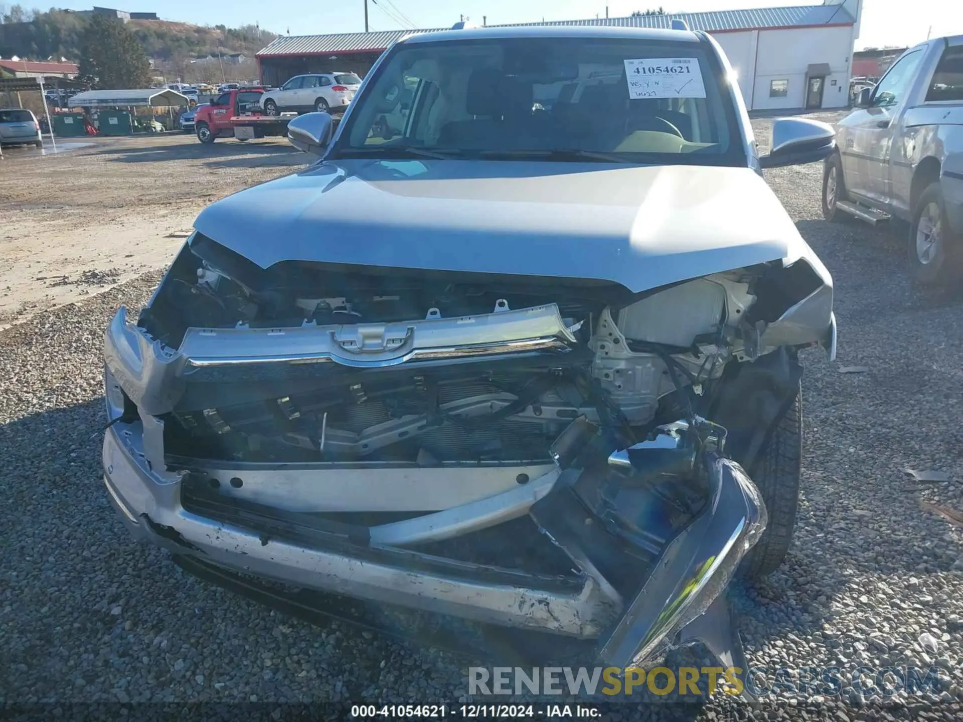 13 fotografías del automóvil dañado JTEKU5JR2R6224819 TOYOTA 4RUNNER 2024
