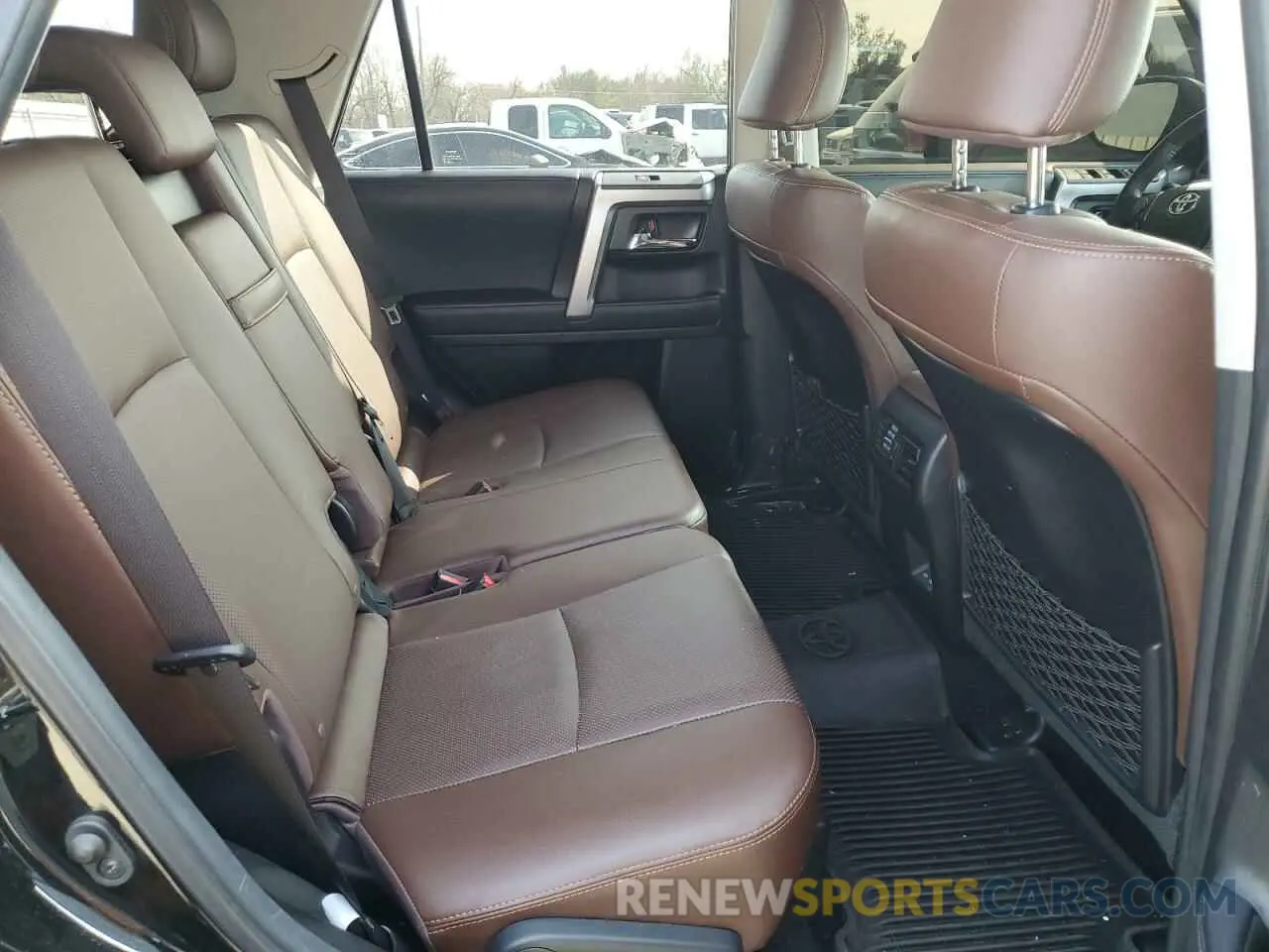 11 fotografías del automóvil dañado JTEKU5JR3R6237708 TOYOTA 4RUNNER 2024
