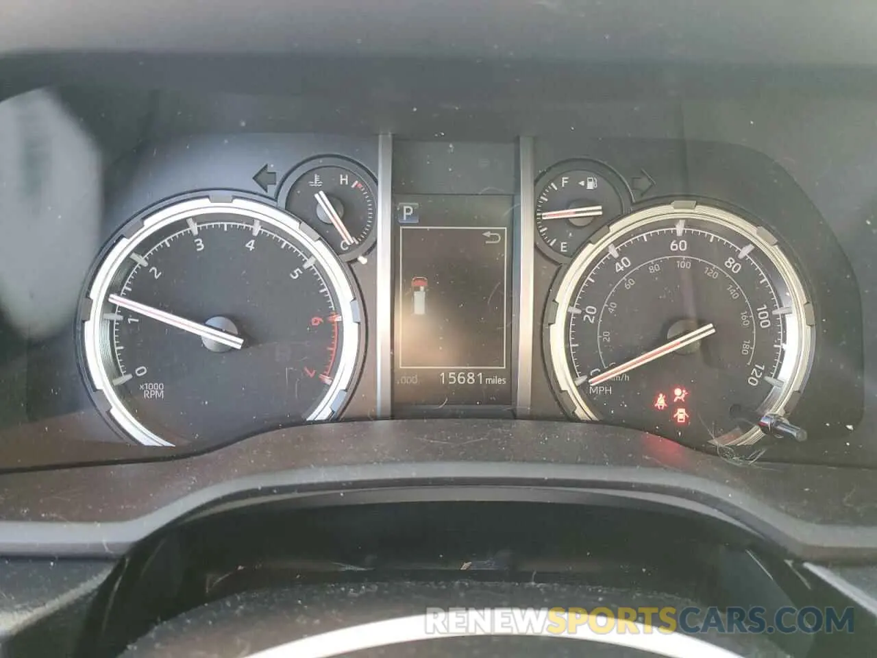 9 fotografías del automóvil dañado JTEKU5JR5R6221204 TOYOTA 4RUNNER 2024