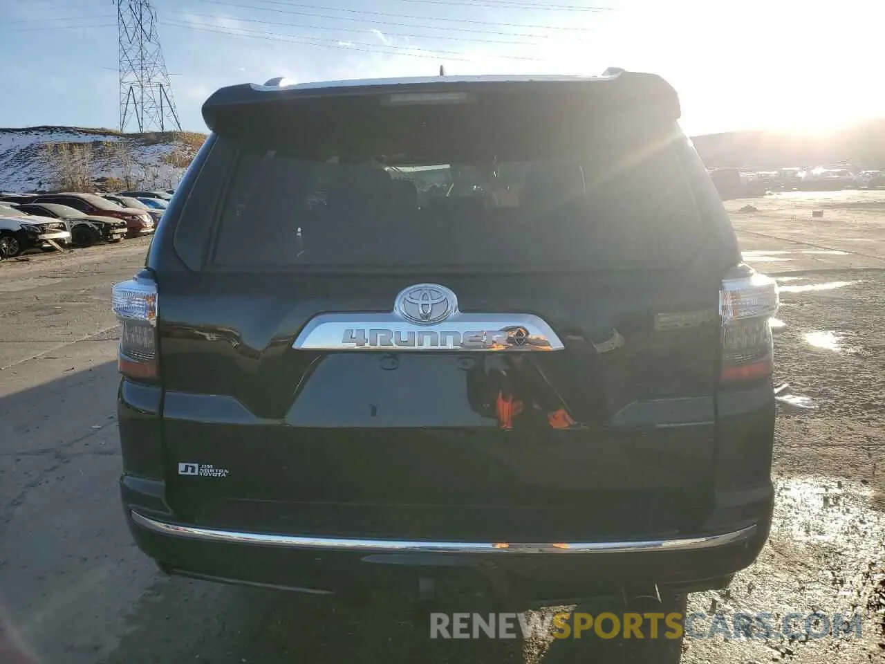6 fotografías del automóvil dañado JTEKU5JR5R6294332 TOYOTA 4RUNNER 2024