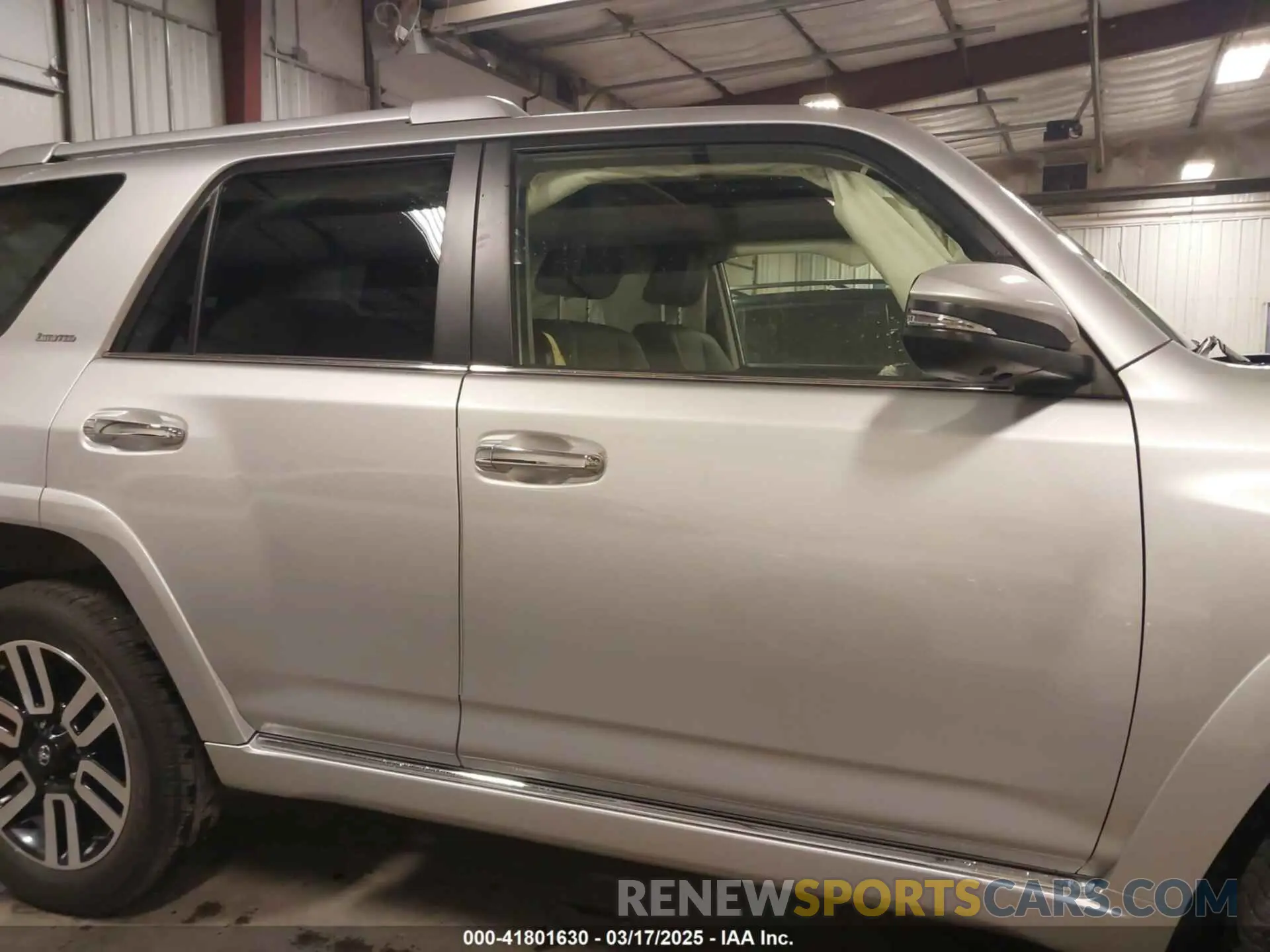 13 fotografías del automóvil dañado JTEKU5JR8R6238952 TOYOTA 4RUNNER 2024
