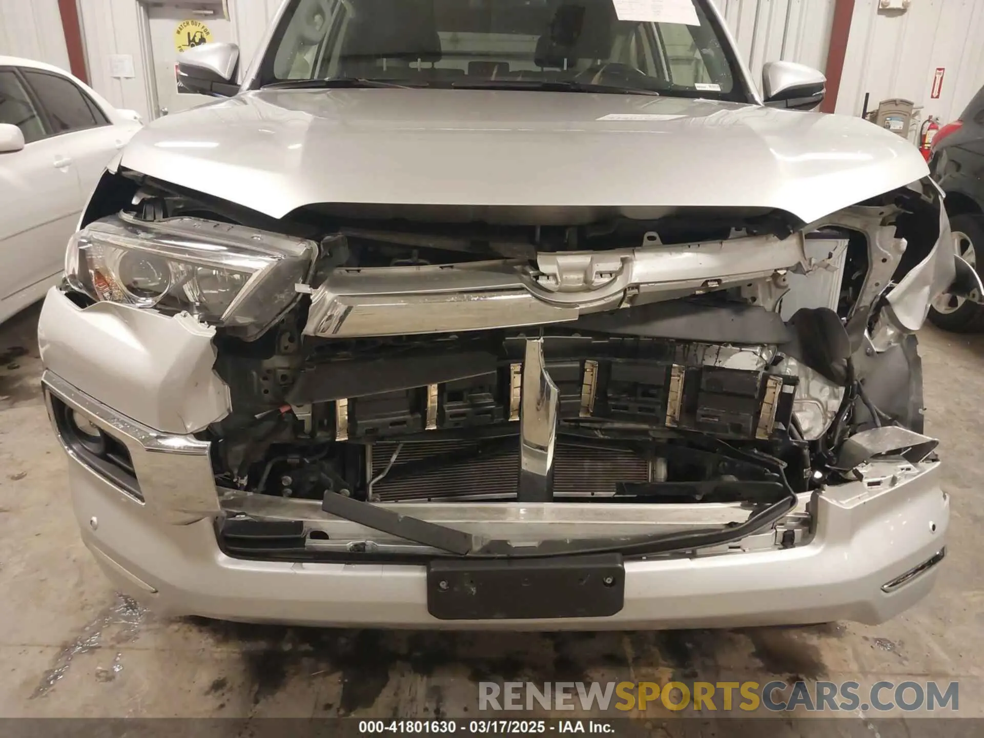 6 fotografías del automóvil dañado JTEKU5JR8R6238952 TOYOTA 4RUNNER 2024