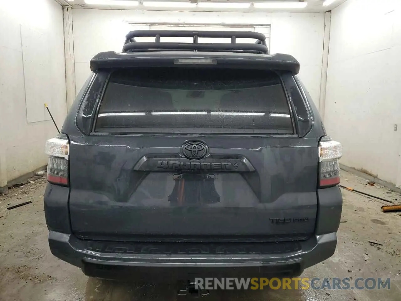 6 fotografías del automóvil dañado JTELU5JR0R6251389 TOYOTA 4RUNNER 2024