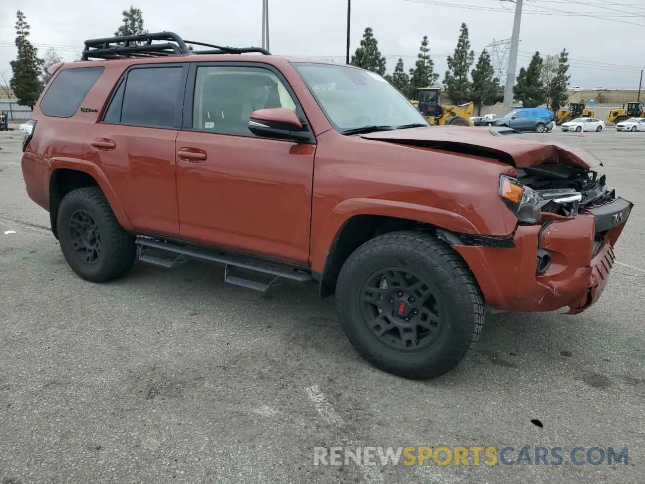 4 fotografías del automóvil dañado JTELU5JR0R6259444 TOYOTA 4RUNNER 2024