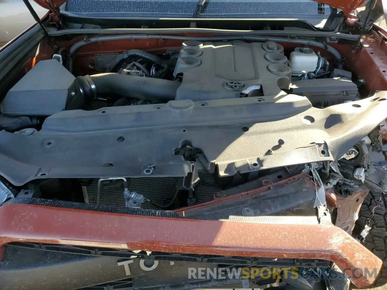 13 fotografías del automóvil dañado JTELU5JR5R6243160 TOYOTA 4RUNNER 2024