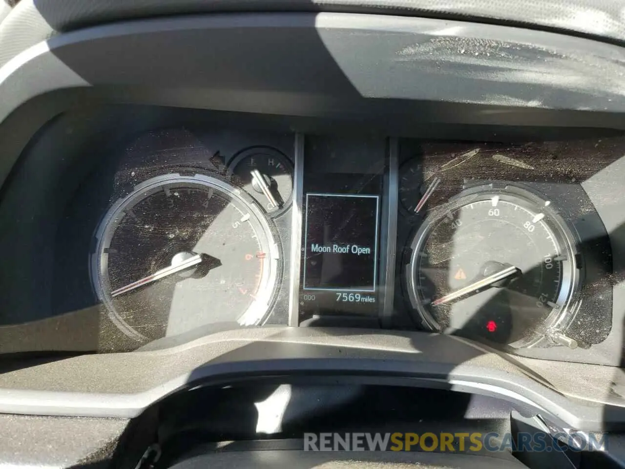 9 fotografías del automóvil dañado JTELU5JR5R6243160 TOYOTA 4RUNNER 2024