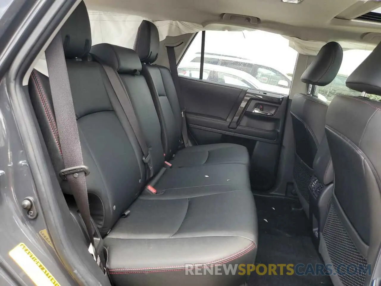 11 fotografías del automóvil dañado JTELU5JR5R6262923 TOYOTA 4RUNNER 2024
