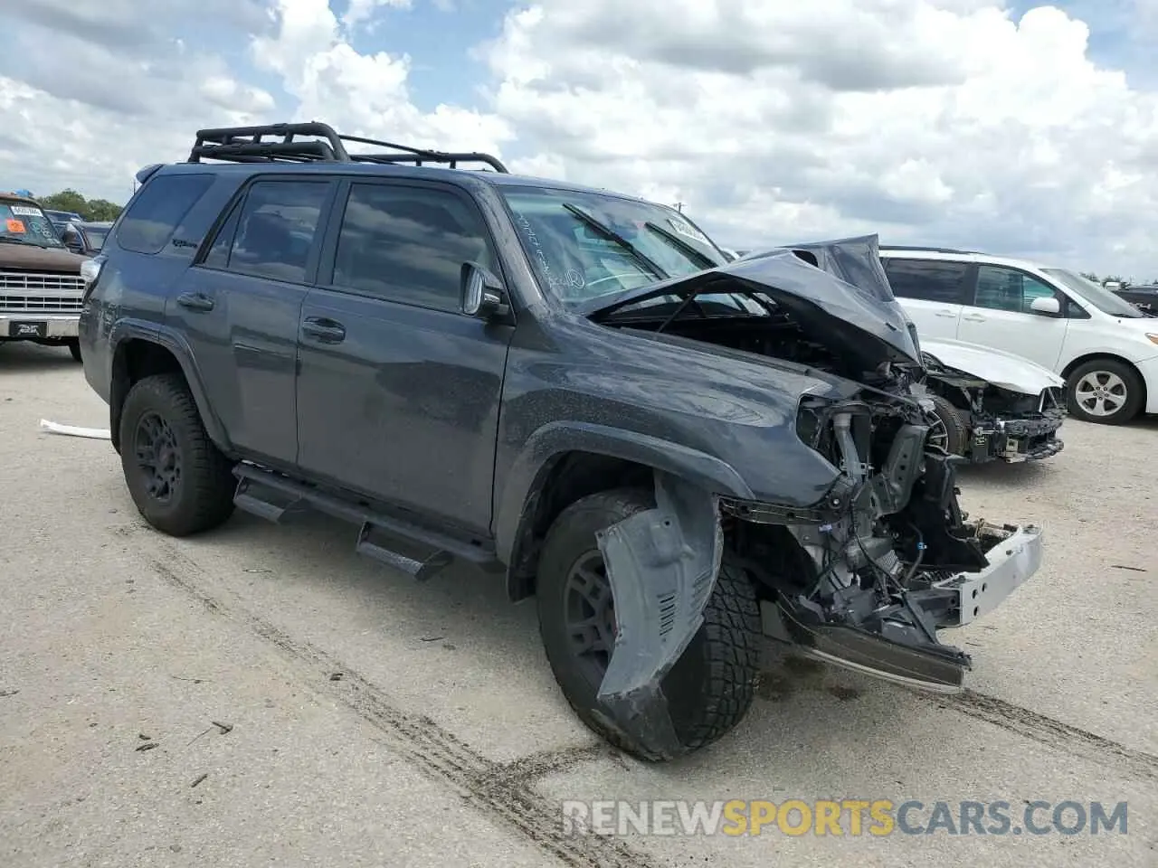 4 fotografías del automóvil dañado JTELU5JR5R6262923 TOYOTA 4RUNNER 2024
