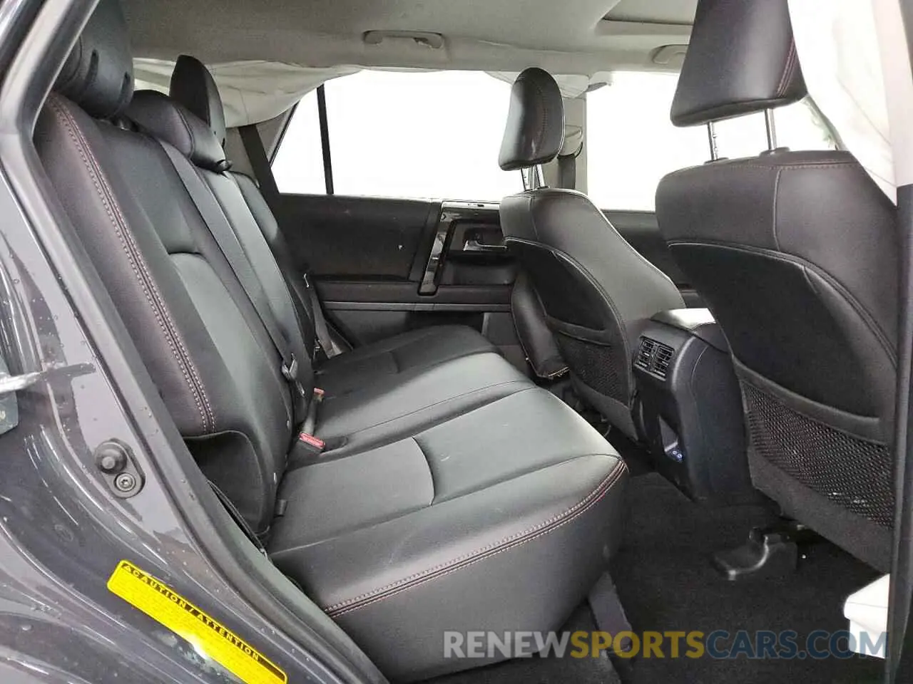 11 fotografías del automóvil dañado JTELU5JR8R6285922 TOYOTA 4RUNNER 2024