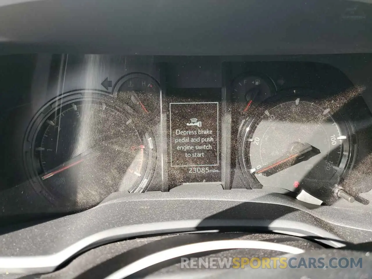 9 fotografías del automóvil dañado JTEMU5JR3R6220710 TOYOTA 4RUNNER 2024