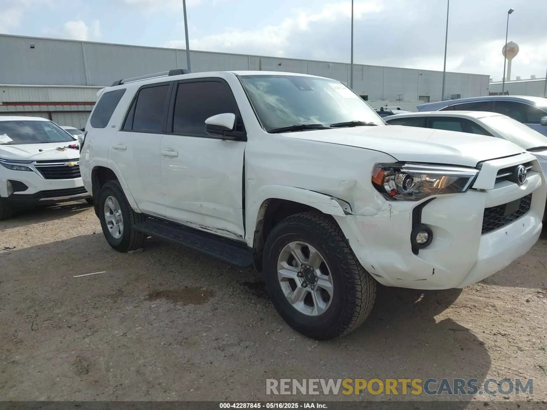 1 fotografías del automóvil dañado JTEMU5JR4R6223812 TOYOTA 4RUNNER 2024