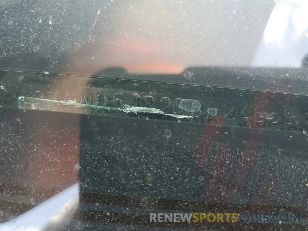 12 fotografías del automóvil dañado JTENU5JR2R6224669 TOYOTA 4RUNNER 2024