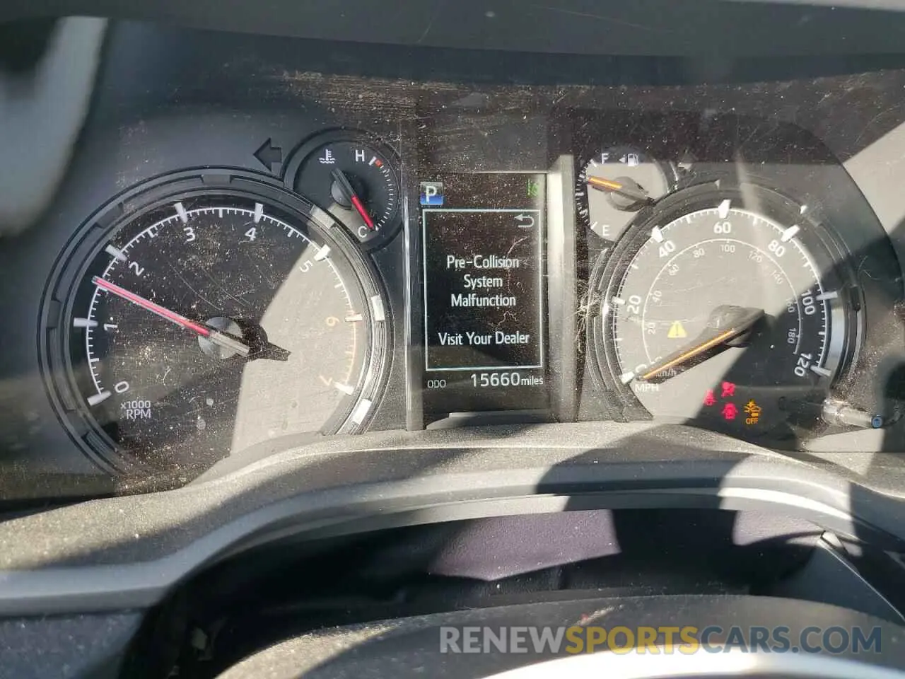 9 fotografías del automóvil dañado JTENU5JR2R6291580 TOYOTA 4RUNNER 2024