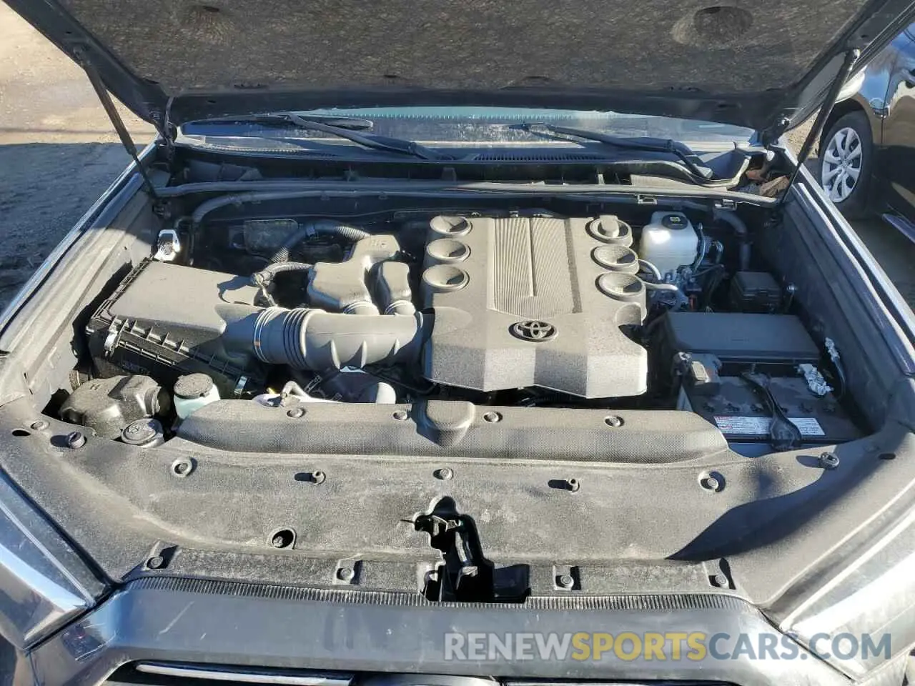 12 fotografías del automóvil dañado JTENU5JR3R6262489 TOYOTA 4RUNNER 2024