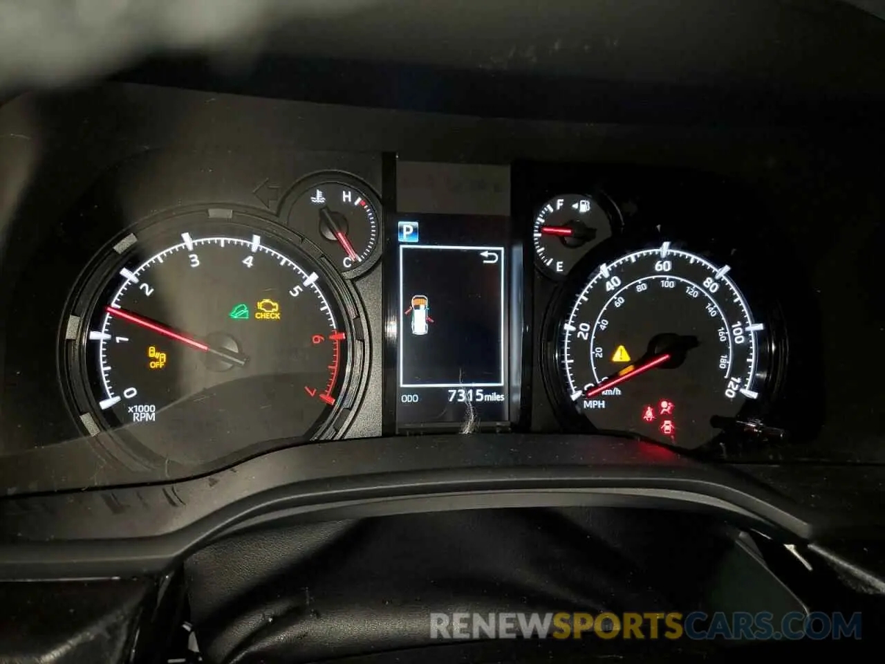 9 fotografías del automóvil dañado JTENU5JR6R6268772 TOYOTA 4RUNNER 2024