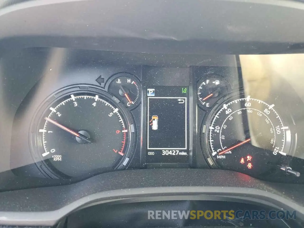 9 fotografías del automóvil dañado JTENU5JR6R6273941 TOYOTA 4RUNNER 2024