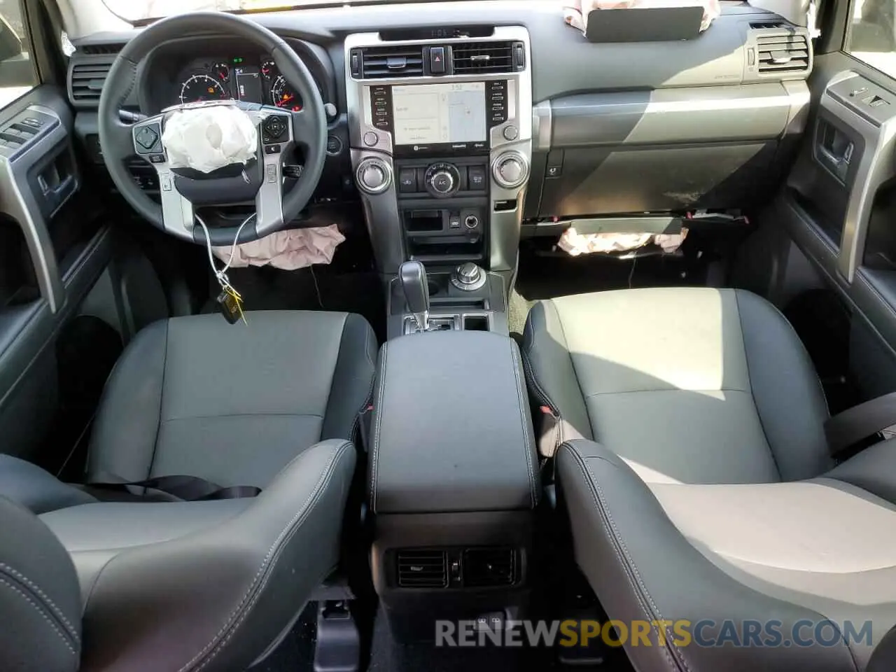 8 fotografías del automóvil dañado JTENU5JR7R6259854 TOYOTA 4RUNNER 2024