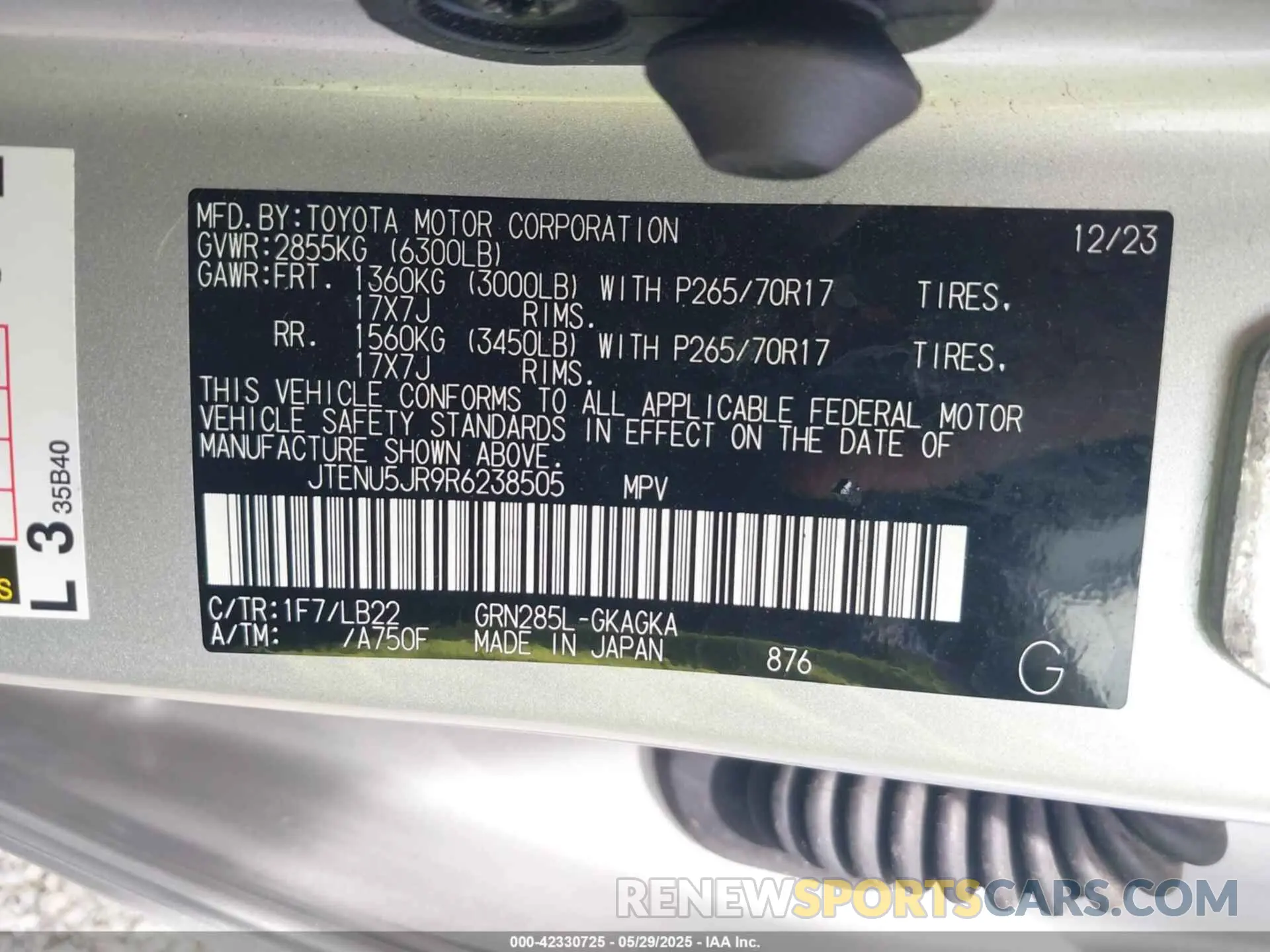 9 fotografías del automóvil dañado JTENU5JR9R6238505 TOYOTA 4RUNNER 2024
