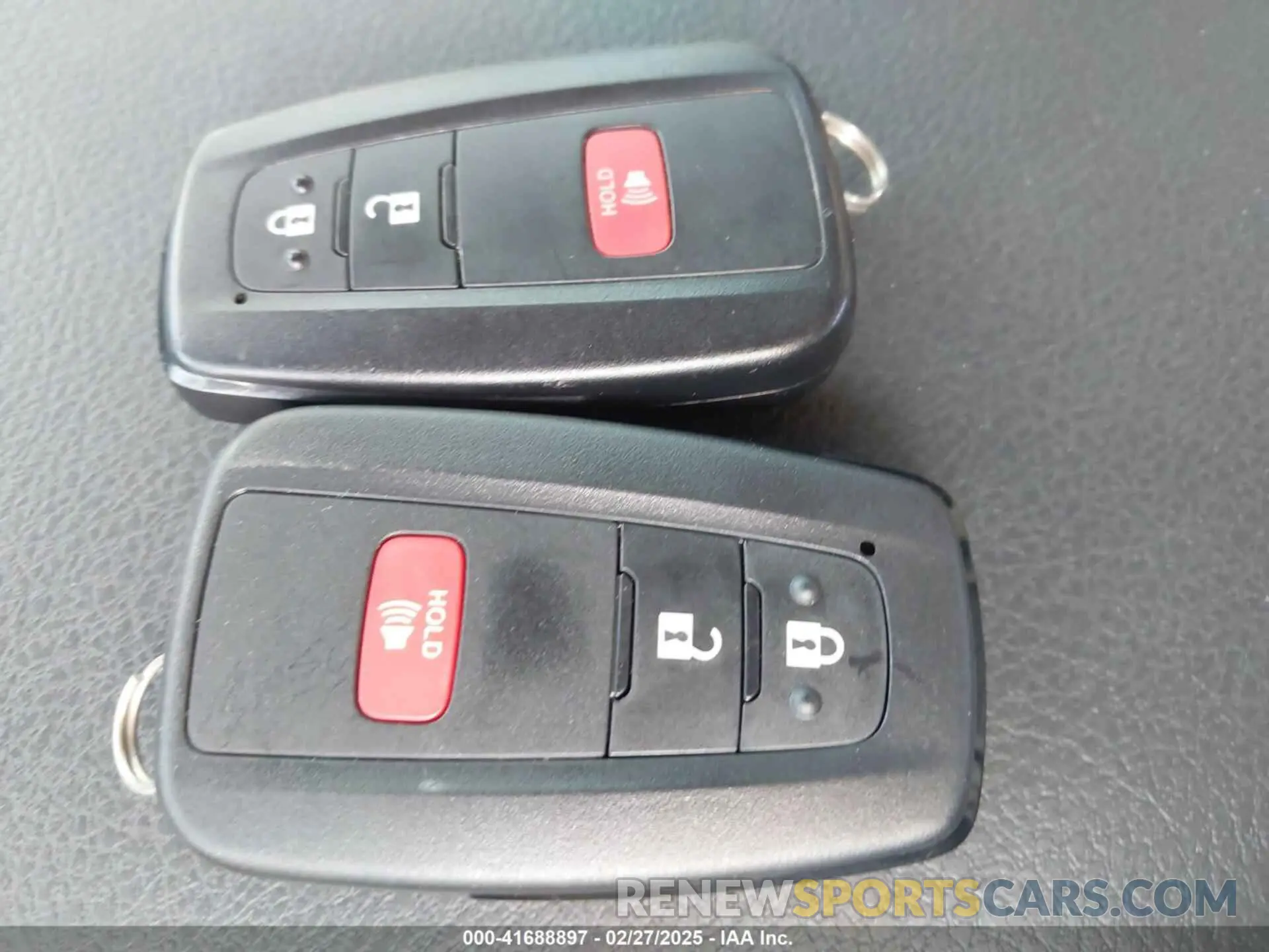 11 fotografías del automóvil dañado JTEPU5JR7R6244019 TOYOTA 4RUNNER 2024