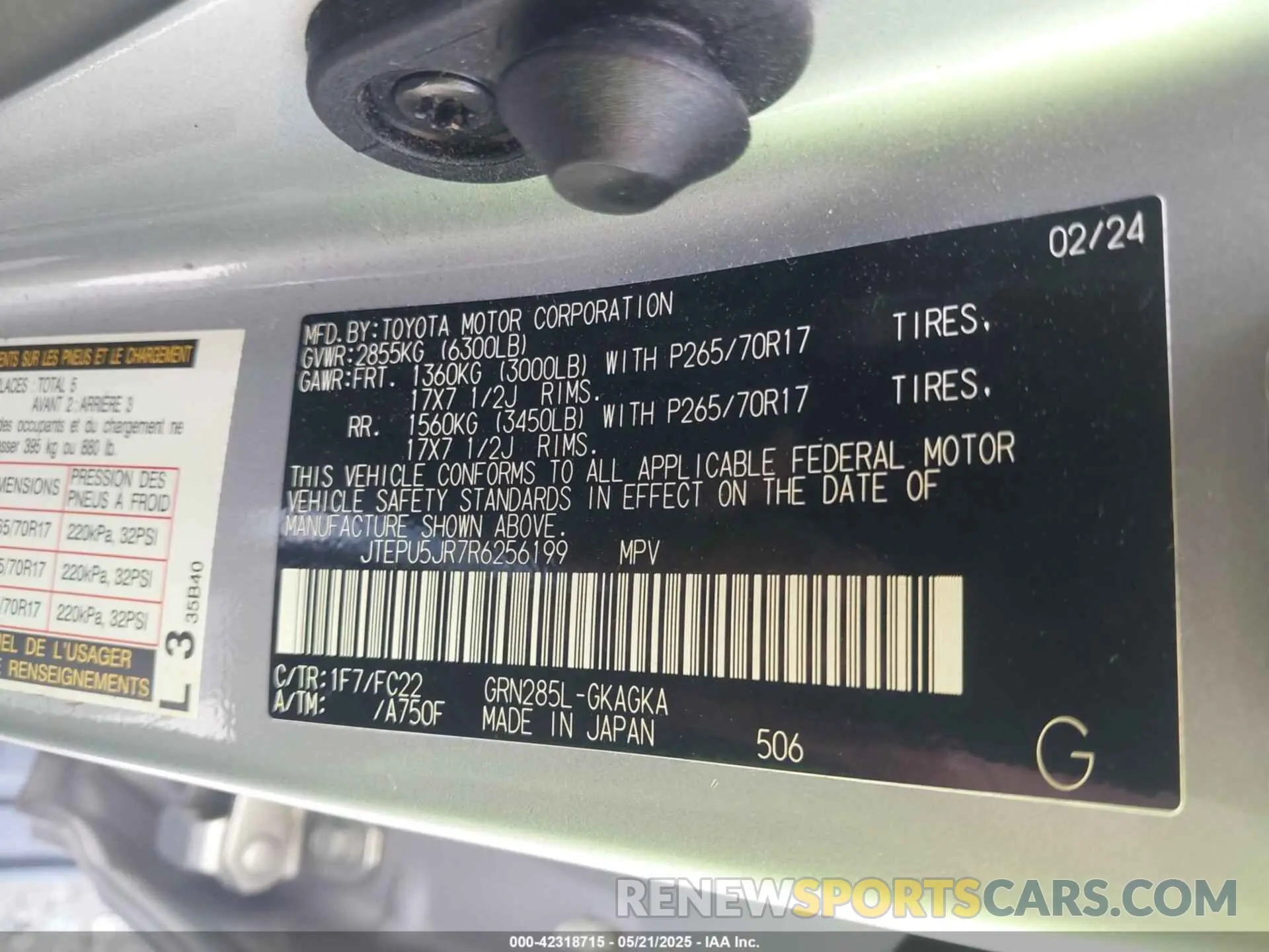 9 fotografías del automóvil dañado JTEPU5JR7R6256199 TOYOTA 4RUNNER 2024