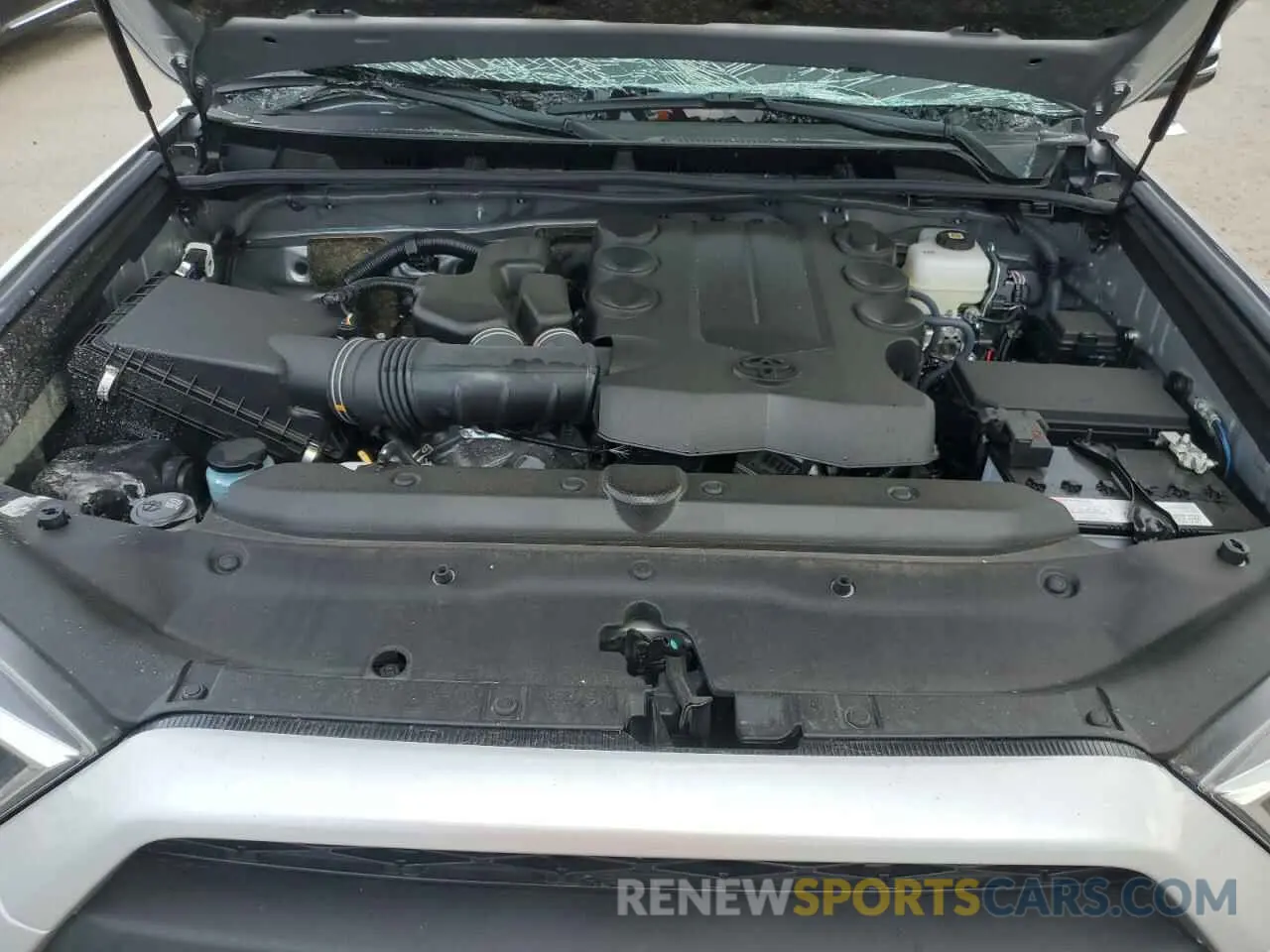 14 fotografías del automóvil dañado JTERU5JR2R6292519 TOYOTA 4RUNNER 2024