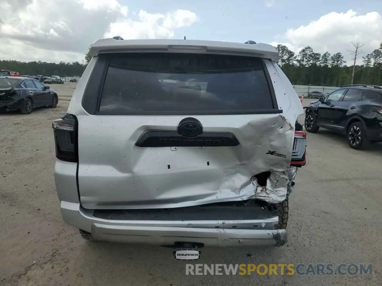 6 fotografías del automóvil dañado JTERU5JR2R6292519 TOYOTA 4RUNNER 2024