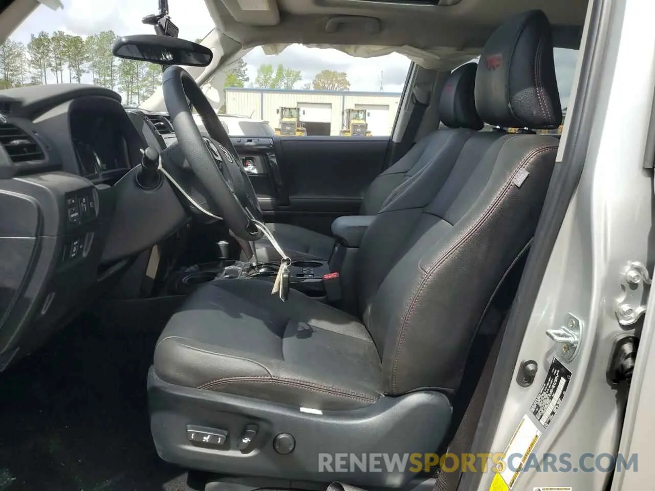 7 fotografías del automóvil dañado JTERU5JR2R6292519 TOYOTA 4RUNNER 2024