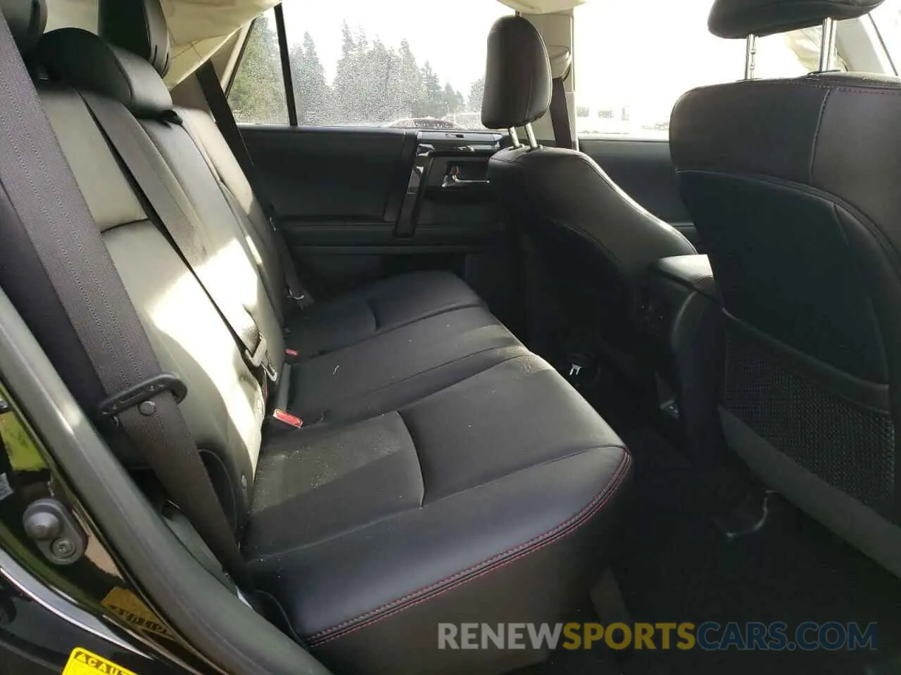 11 fotografías del automóvil dañado JTERU5JR2R6302997 TOYOTA 4RUNNER 2024
