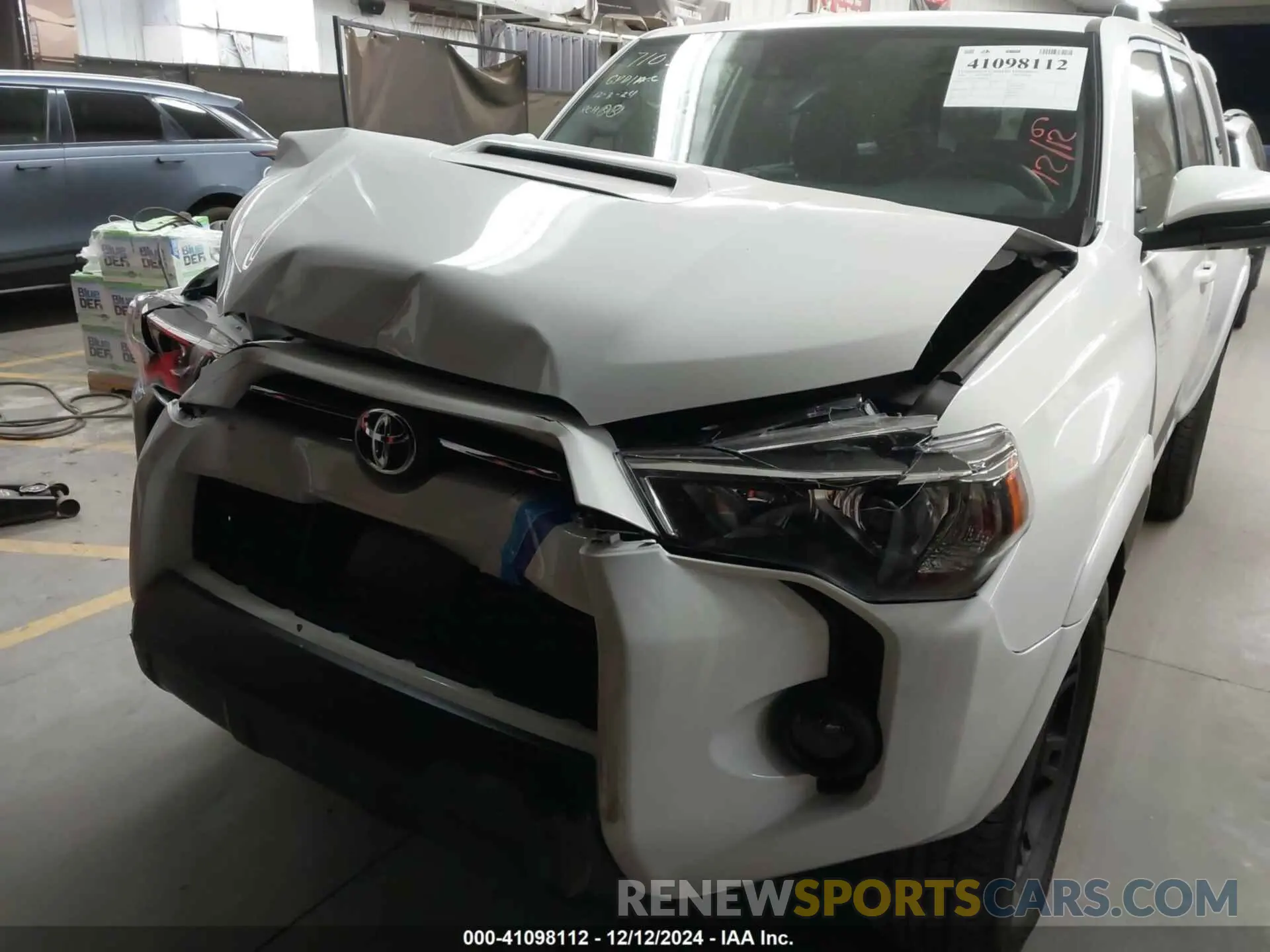 6 fotografías del automóvil dañado JTERU5JR3R6260811 TOYOTA 4RUNNER 2024