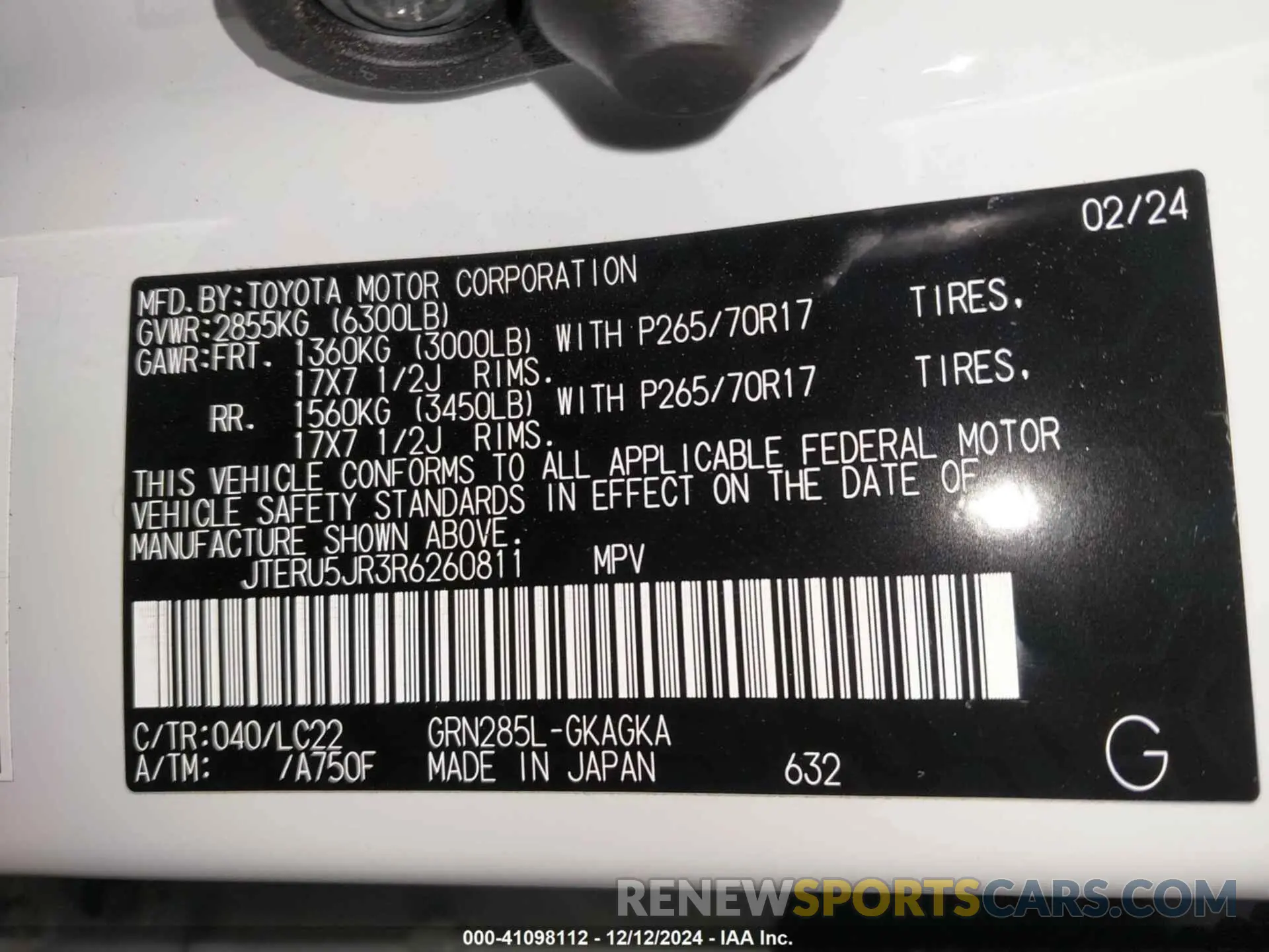 9 fotografías del automóvil dañado JTERU5JR3R6260811 TOYOTA 4RUNNER 2024