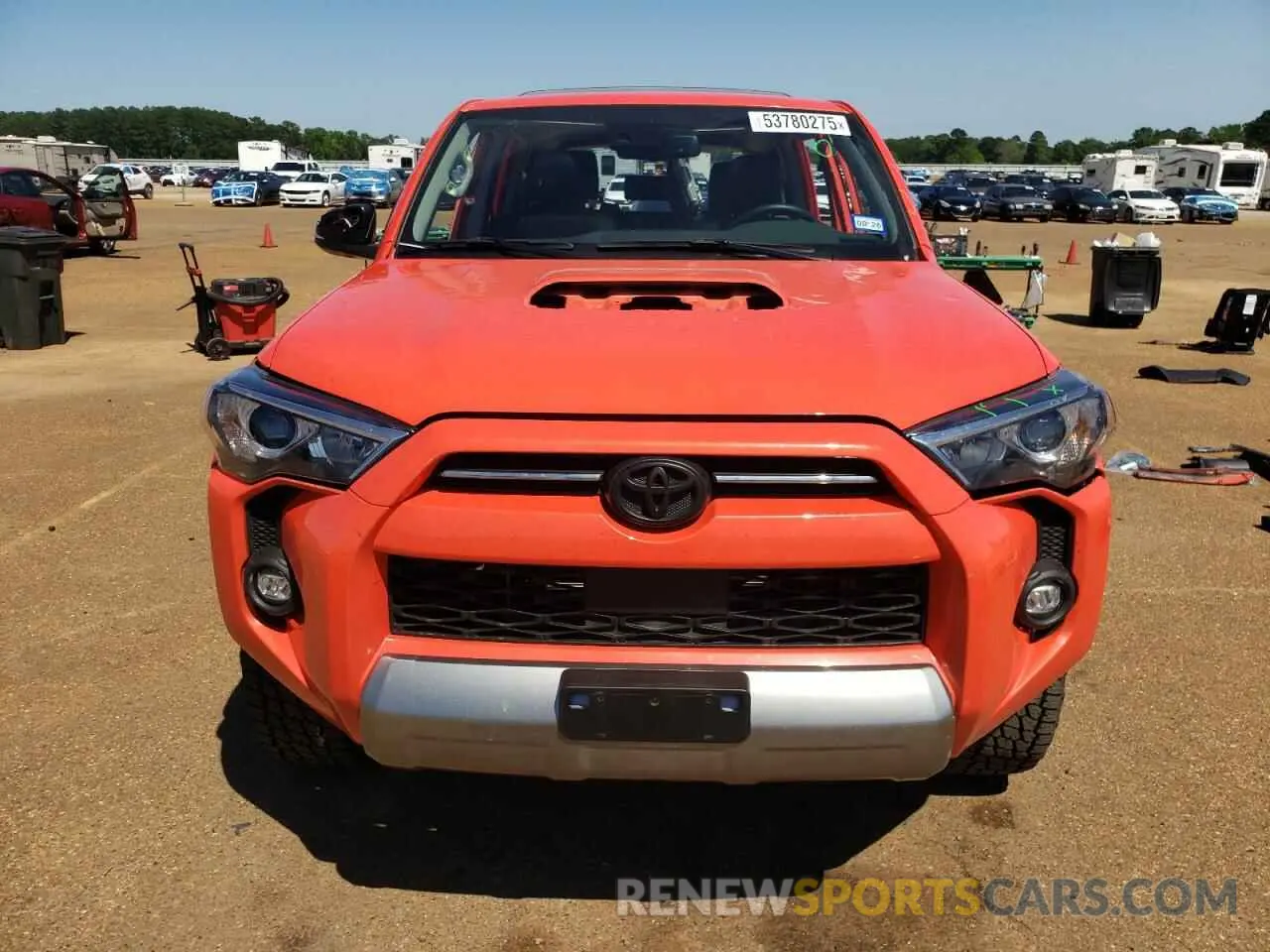 5 fotografías del automóvil dañado JTERU5JR3R6301177 TOYOTA 4RUNNER 2024