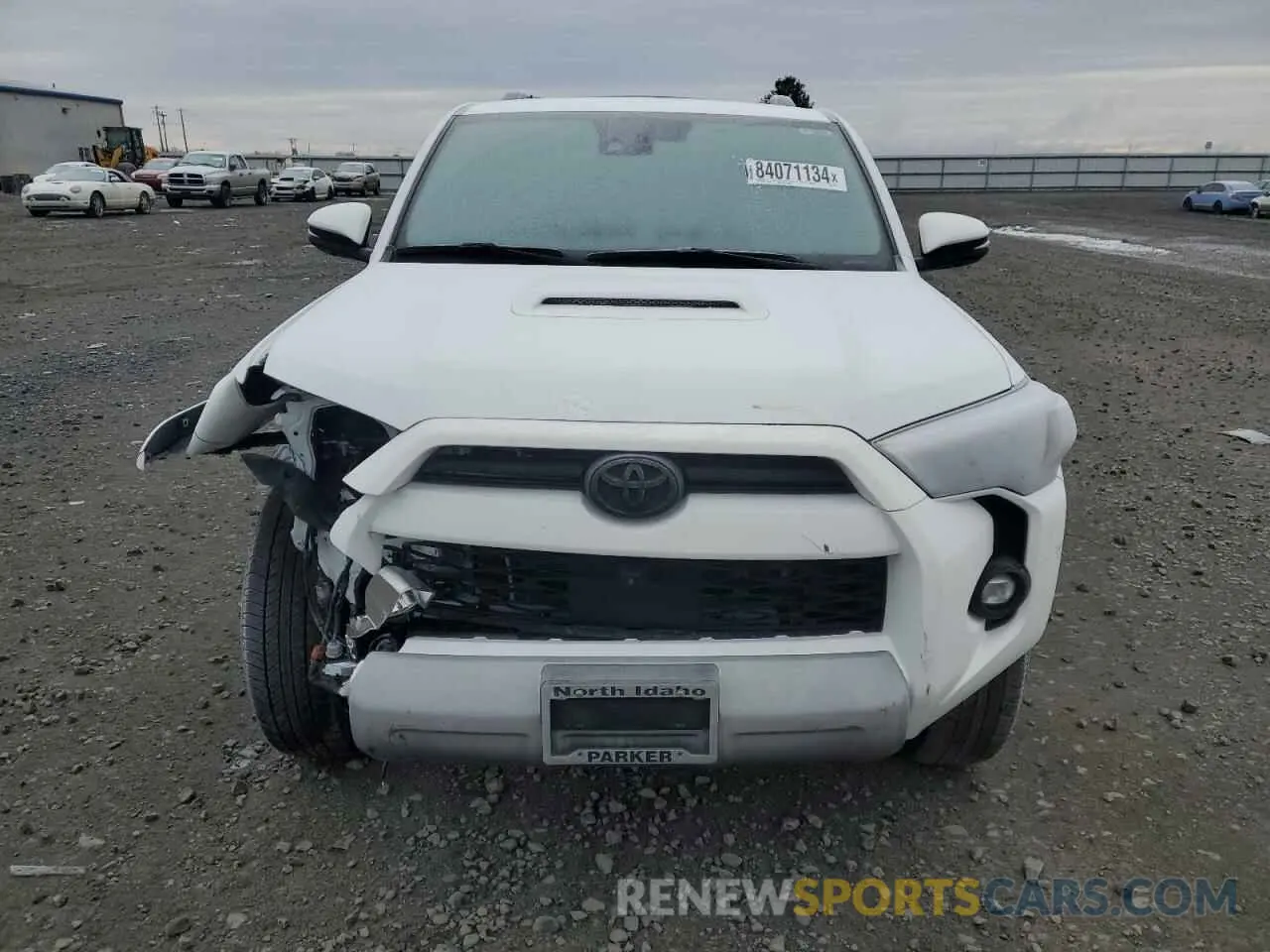 5 fotografías del automóvil dañado JTERU5JR5R6224036 TOYOTA 4RUNNER 2024