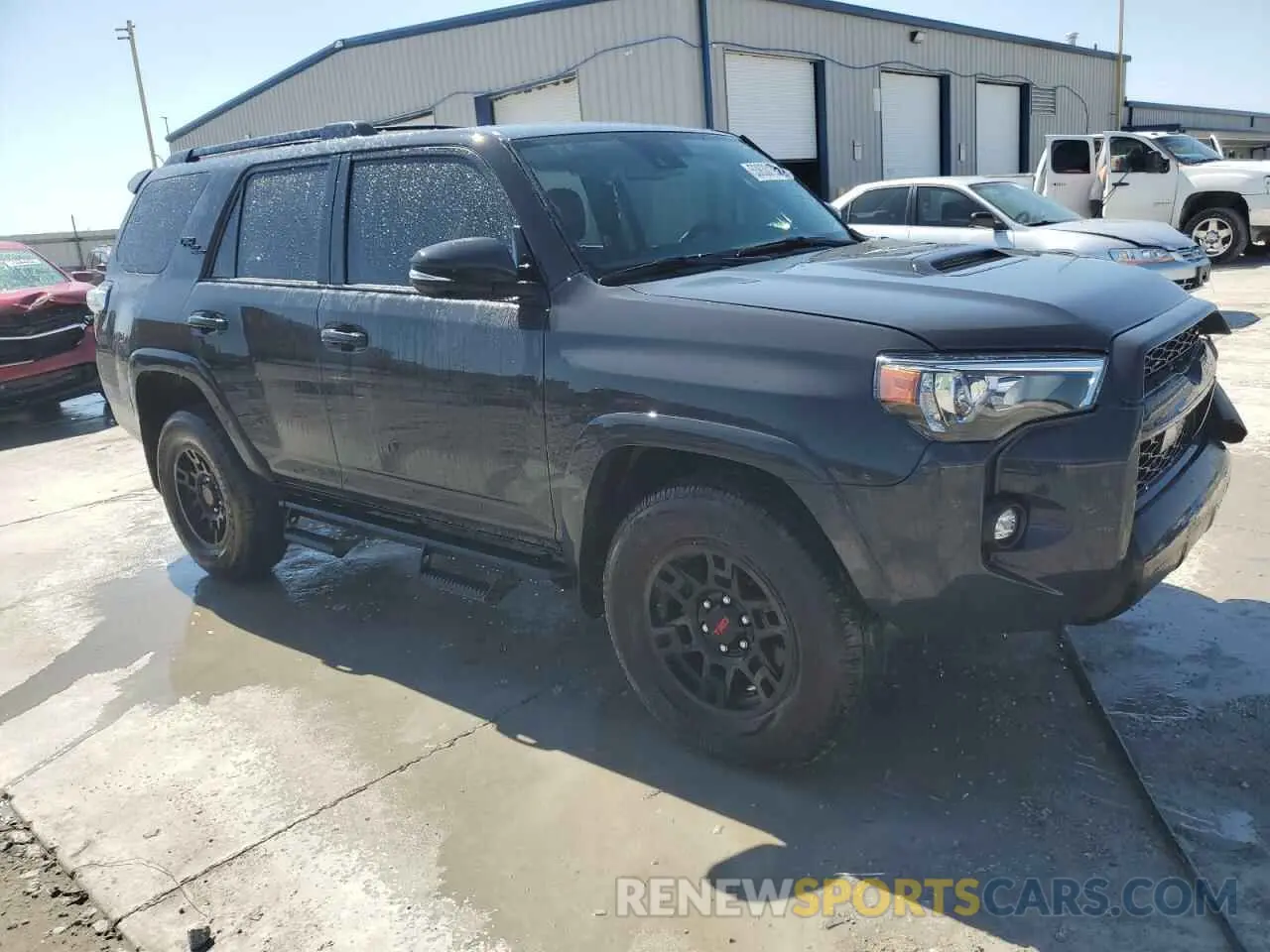 4 fotografías del automóvil dañado JTERU5JR7R6251139 TOYOTA 4RUNNER 2024