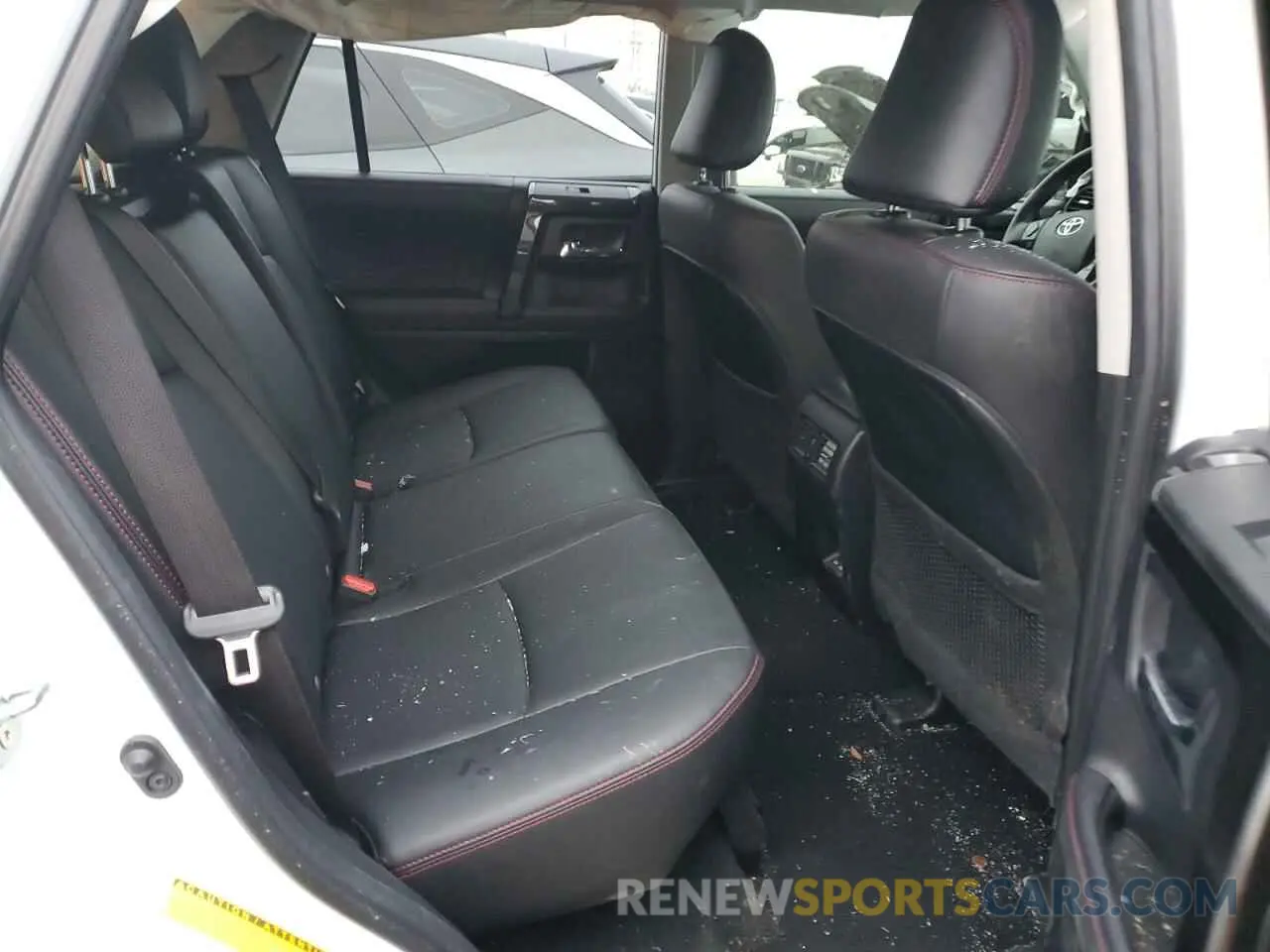 10 fotografías del automóvil dañado JTERU5JR7R6270449 TOYOTA 4RUNNER 2024