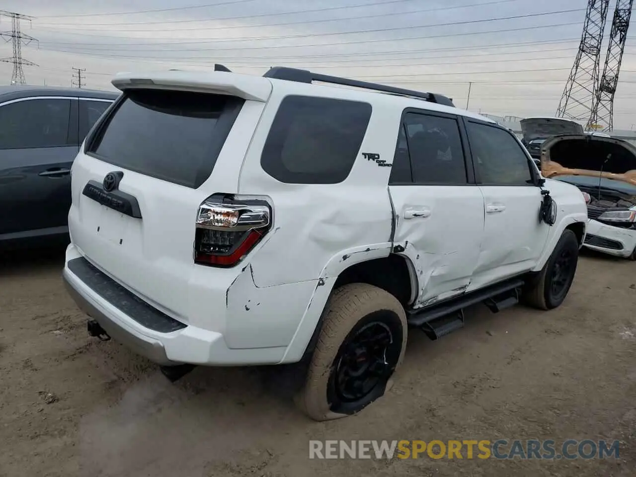 3 fotografías del automóvil dañado JTERU5JR7R6270449 TOYOTA 4RUNNER 2024