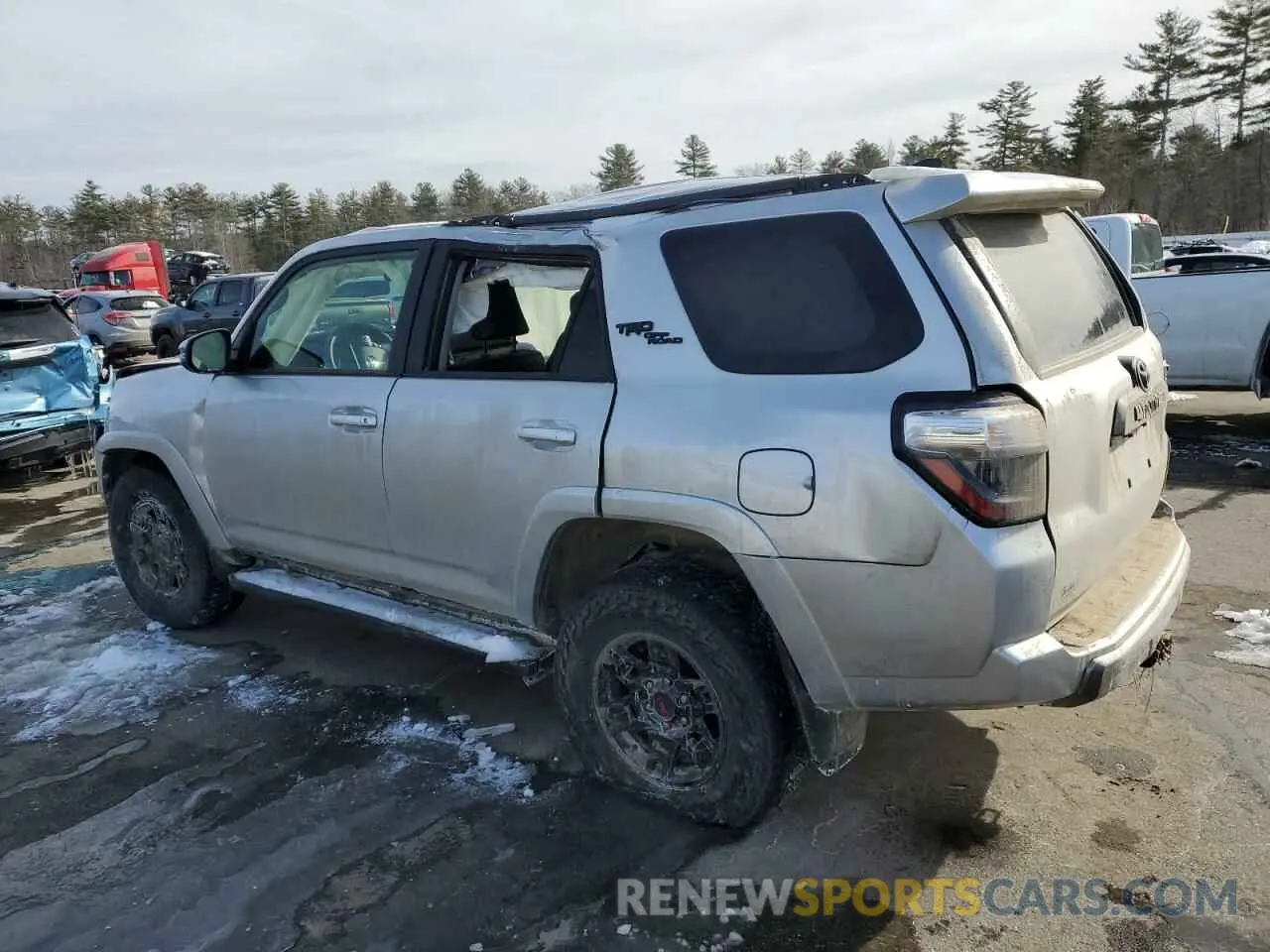 2 fotografías del automóvil dañado JTERU5JR7R6293407 TOYOTA 4RUNNER 2024