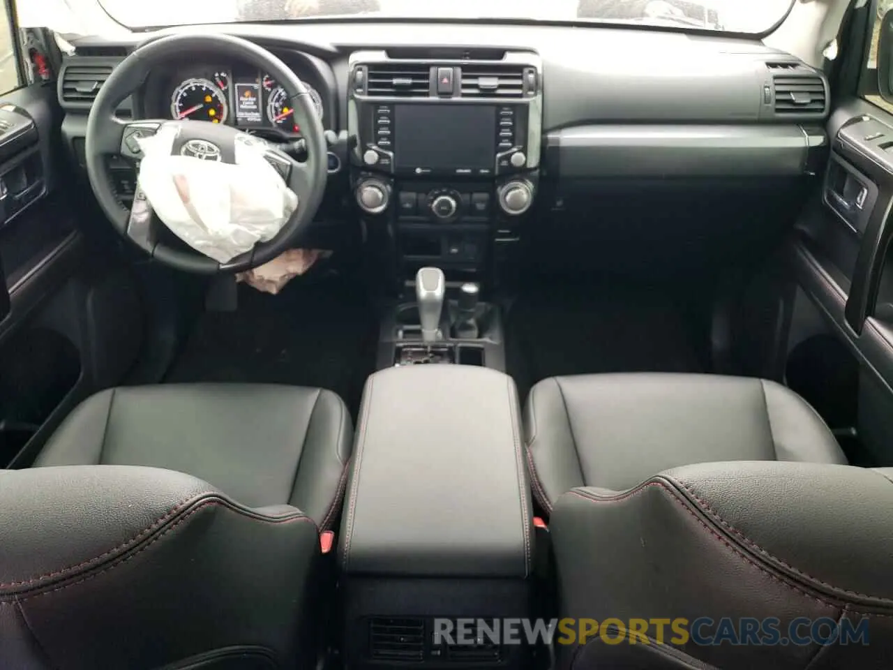 8 fotografías del automóvil dañado JTERU5JR7R6297893 TOYOTA 4RUNNER 2024
