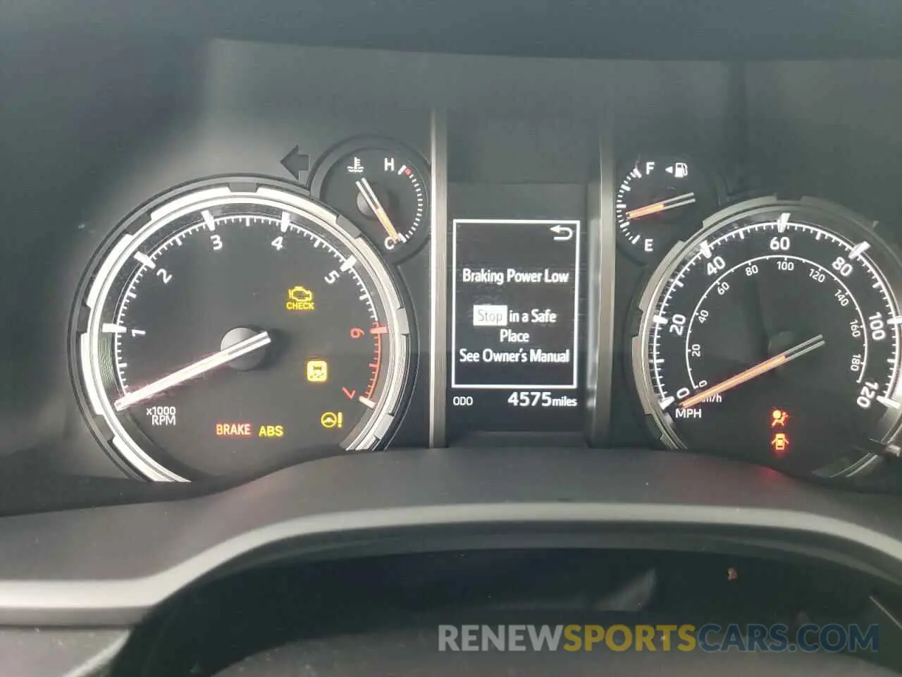 9 fotografías del automóvil dañado JTERU5JR7R6297893 TOYOTA 4RUNNER 2024