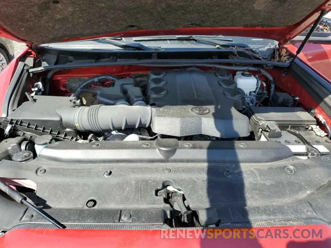 11 fotografías del automóvil dañado JTERU5JR9R6222306 TOYOTA 4RUNNER 2024