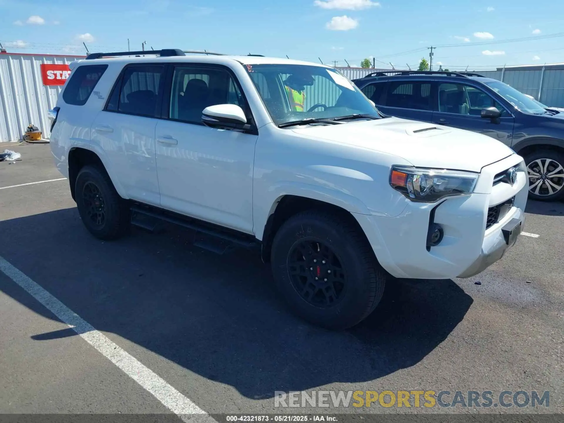 1 fotografías del automóvil dañado JTERU5JR9R6307811 TOYOTA 4RUNNER 2024